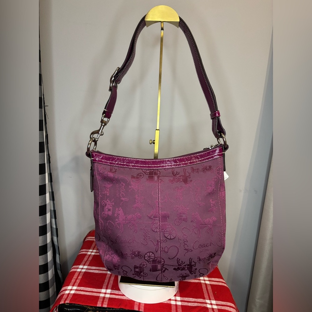Coach Chelsea Horse & Carriage Shoulder Bag in Plum NWT 2008 - Picture 3 of 7